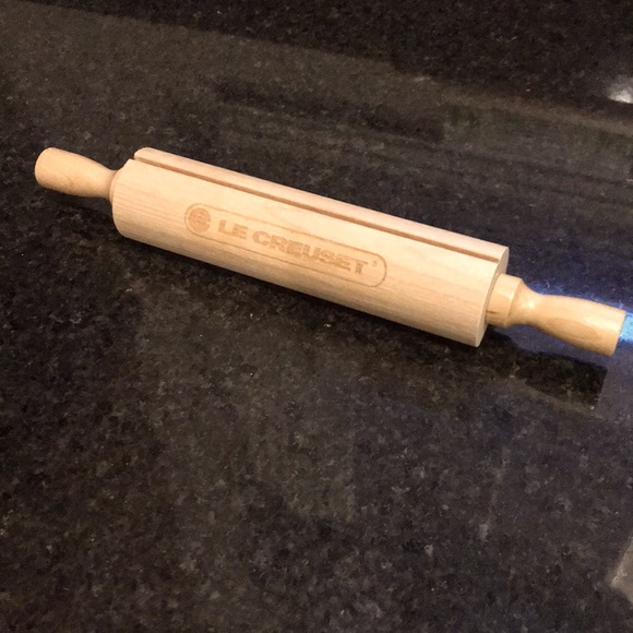 Le Creuset Kitchen Rare Find Recipe Card Holder Le Creuset Poshmark